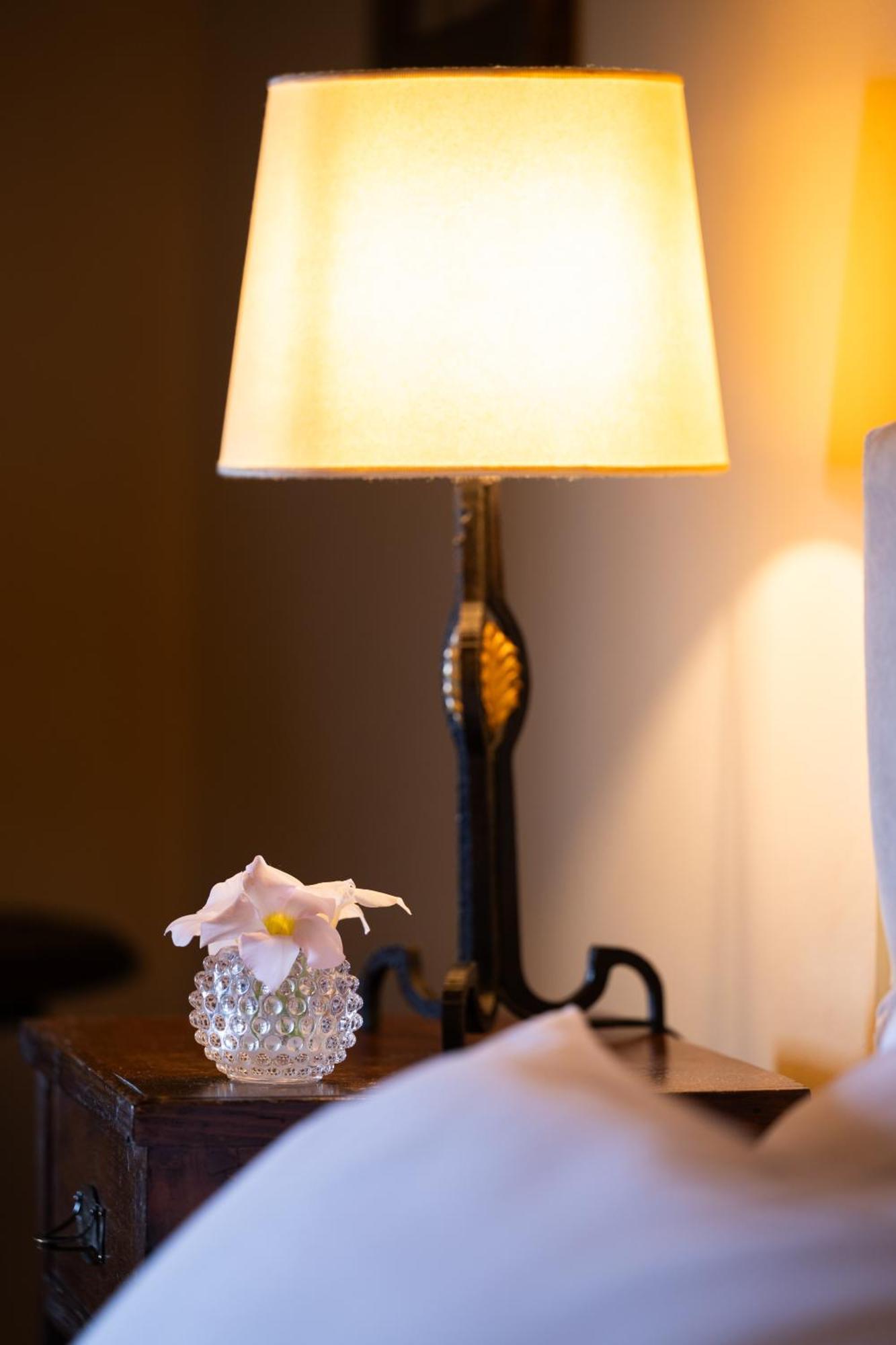 Palazzo Viviani Castello Di Montegridolfo Hotel Екстериор снимка