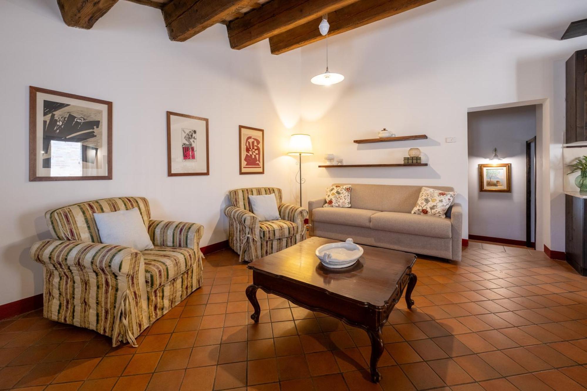 Palazzo Viviani Castello Di Montegridolfo Hotel Екстериор снимка