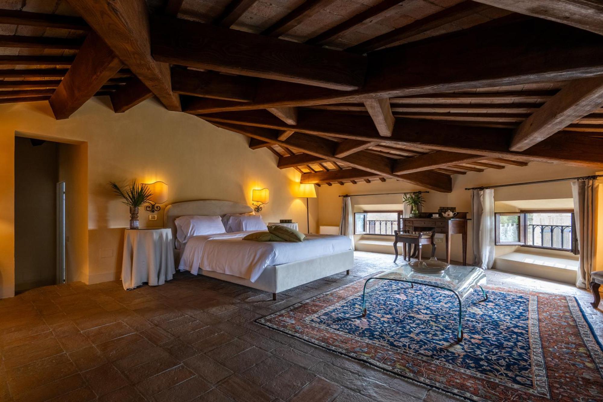 Palazzo Viviani Castello Di Montegridolfo Hotel Екстериор снимка