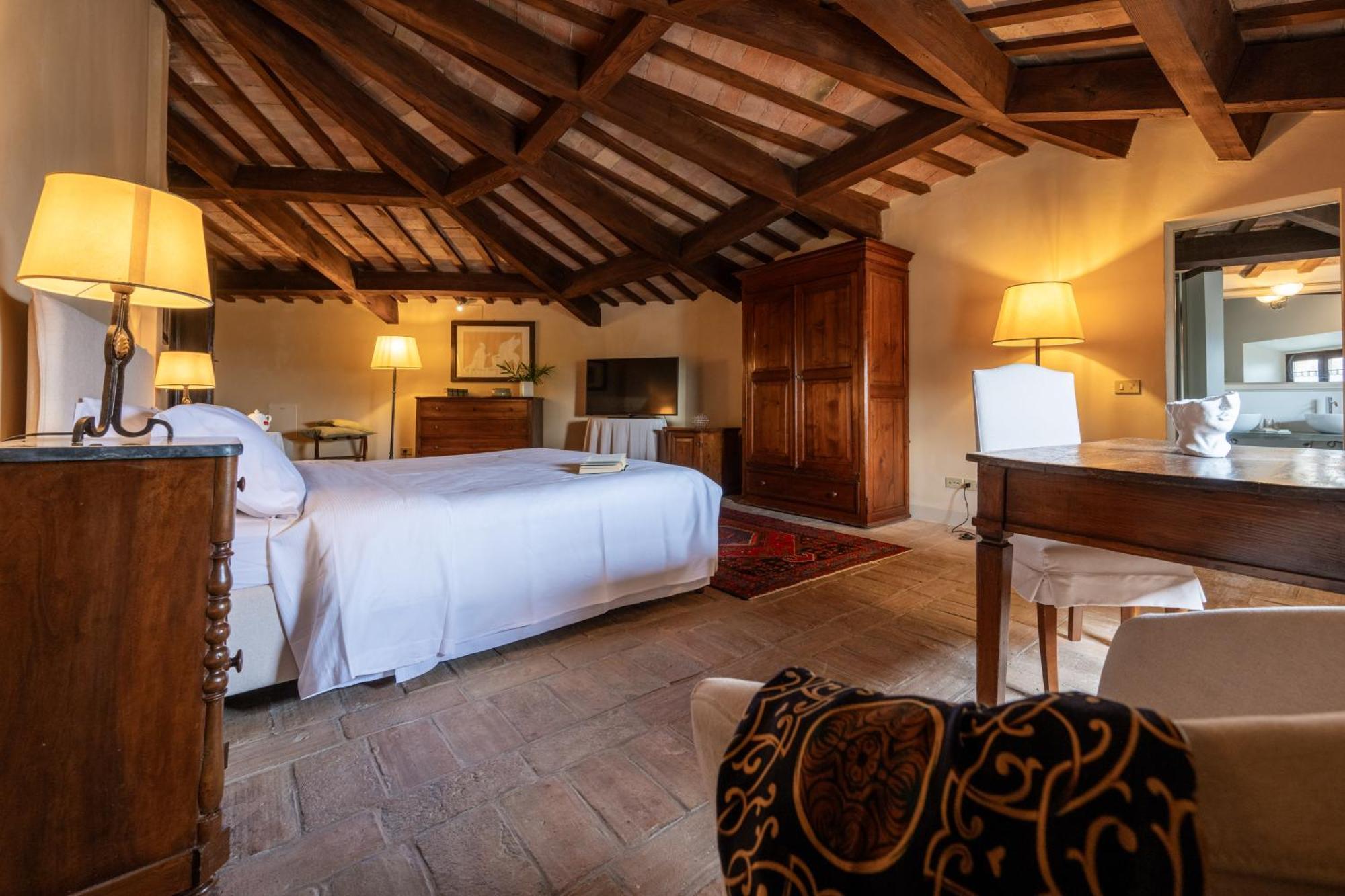 Palazzo Viviani Castello Di Montegridolfo Hotel Екстериор снимка